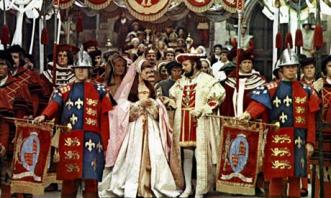 Cena da procissão de coroação de Ana Bolena.