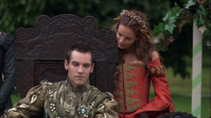 Em cena: Jonathan Rhys Meyers como Henrique VIII, e Gabrielle Anwar no papel da irmã do rei, Margaret. 