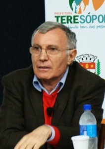 Aniello Angelo Avella (foto de Cláudio Furtado).